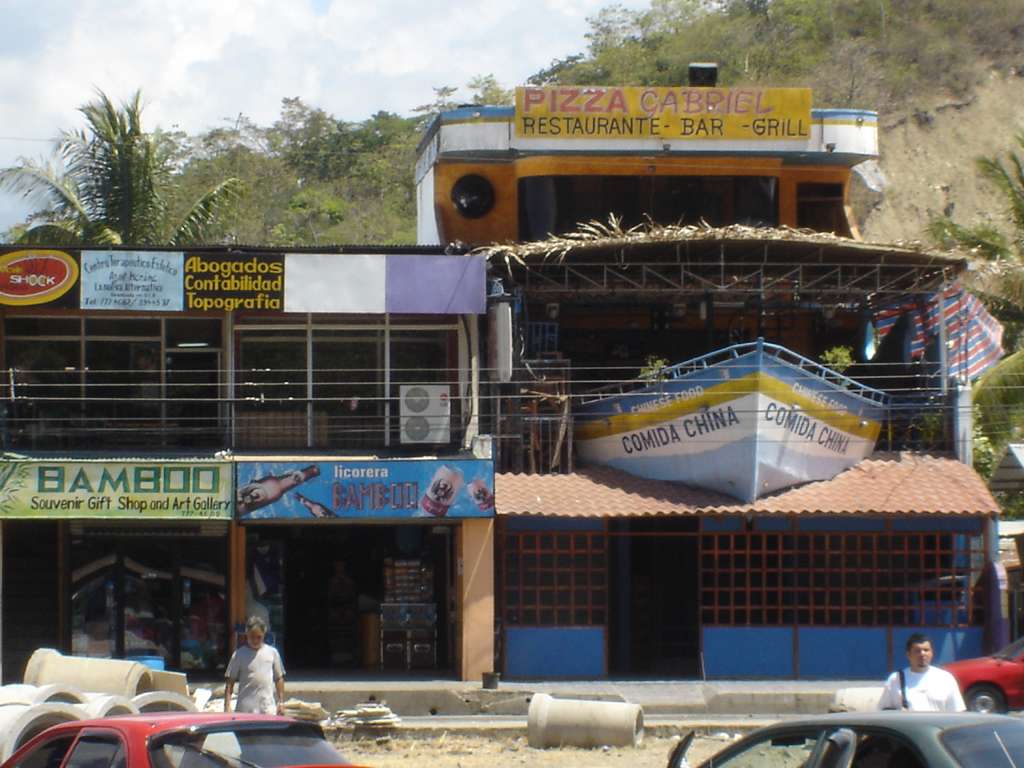 Quepos 3